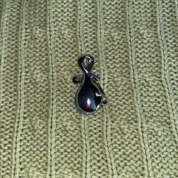 Elegant Blue Silver Tone Teardrop Pendant - Picture 2 of 2